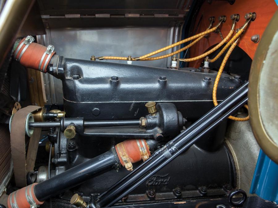  Ford Model T Touring 1911 года  (фото 10 из 10)